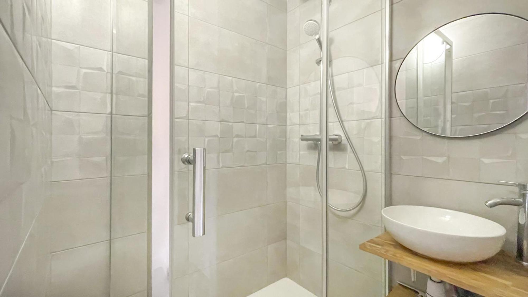 La Coloc Choco: Central Coliving with Private Rooms & Amenities Annemasse Exterior photo