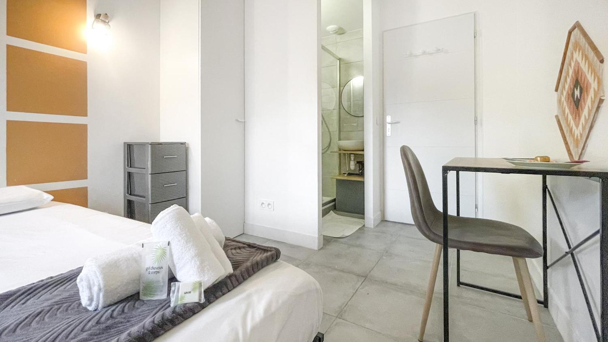La Coloc Choco: Central Coliving with Private Rooms & Amenities Annemasse Exterior photo