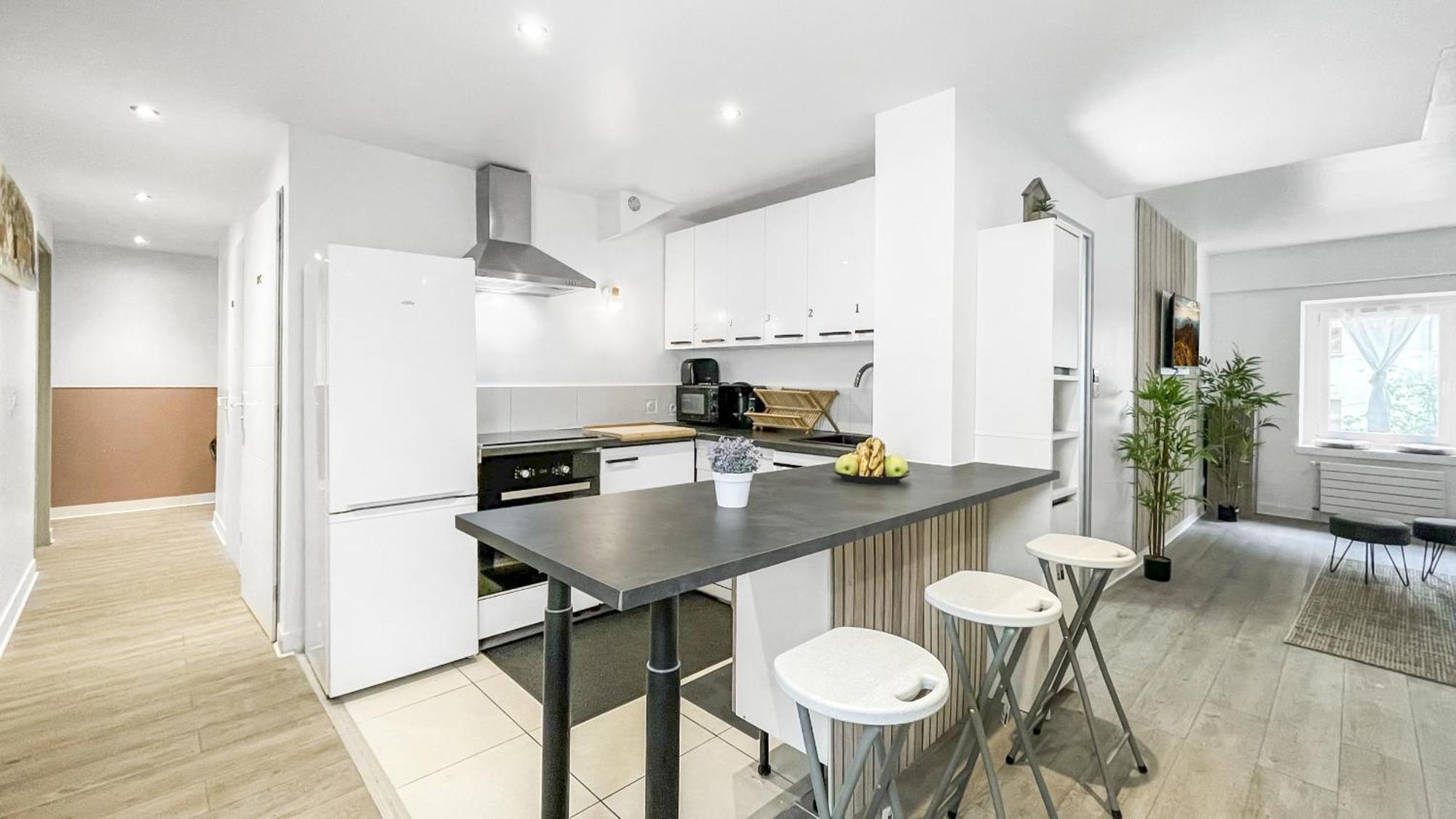 La Coloc Choco: Central Coliving with Private Rooms & Amenities Annemasse Exterior photo