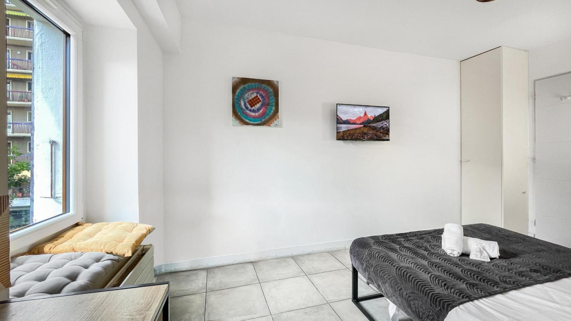 La Coloc Choco: Central Coliving with Private Rooms & Amenities Annemasse Exterior photo