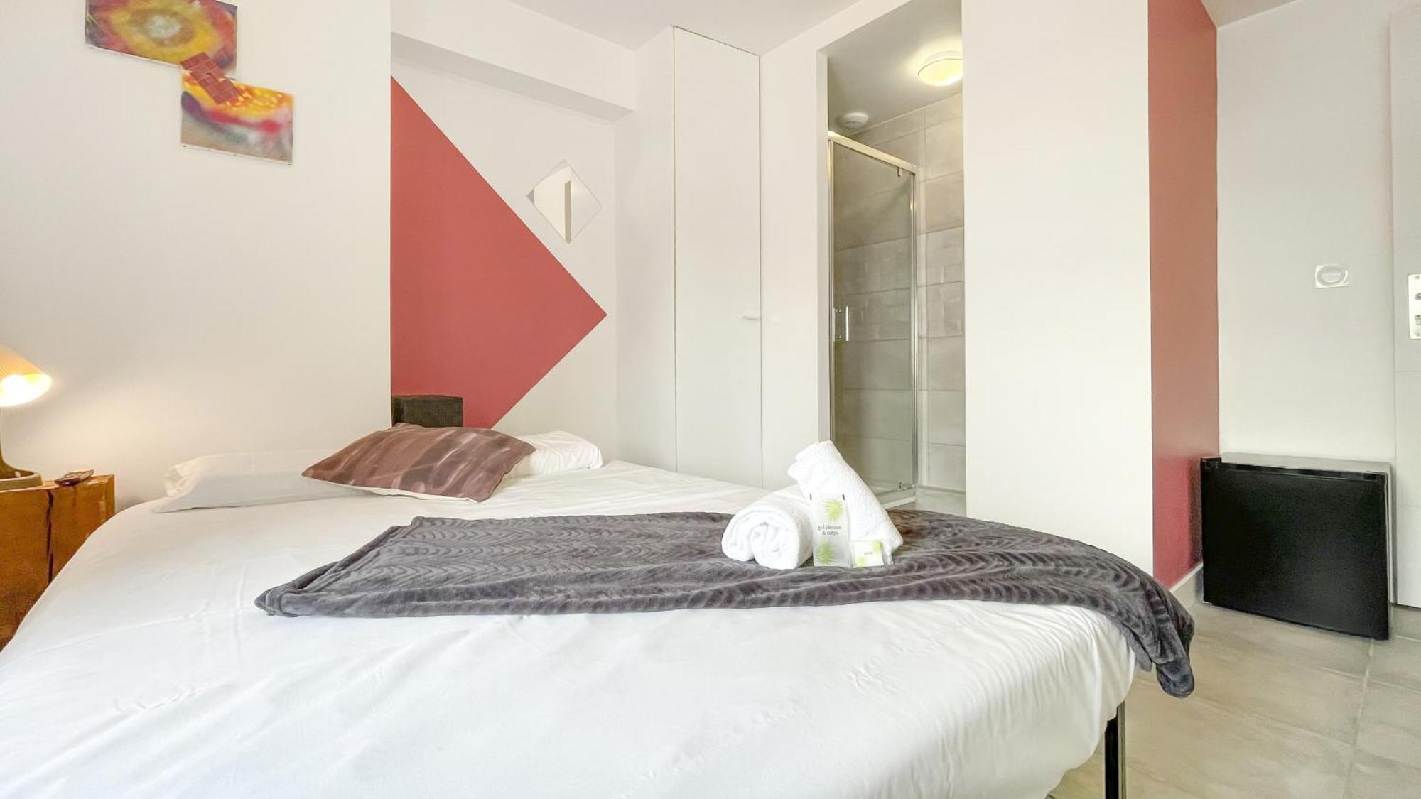 La Coloc Choco: Central Coliving with Private Rooms & Amenities Annemasse Exterior photo
