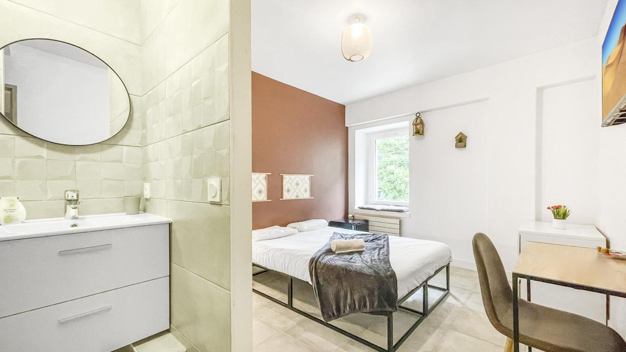 La Coloc Choco: Central Coliving with Private Rooms & Amenities Annemasse Exterior photo