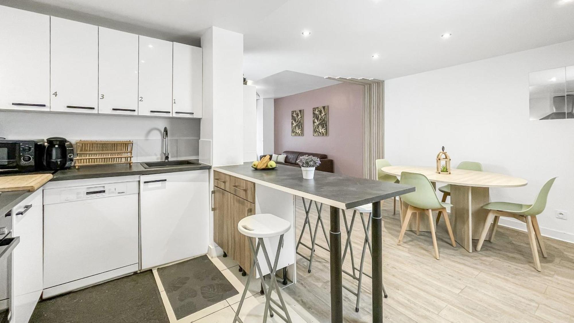 La Coloc Choco: Central Coliving with Private Rooms & Amenities Annemasse Exterior photo